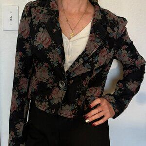 Free People Women's Size 4 Long Sleeved Black Floral Cropped Denim Blazer